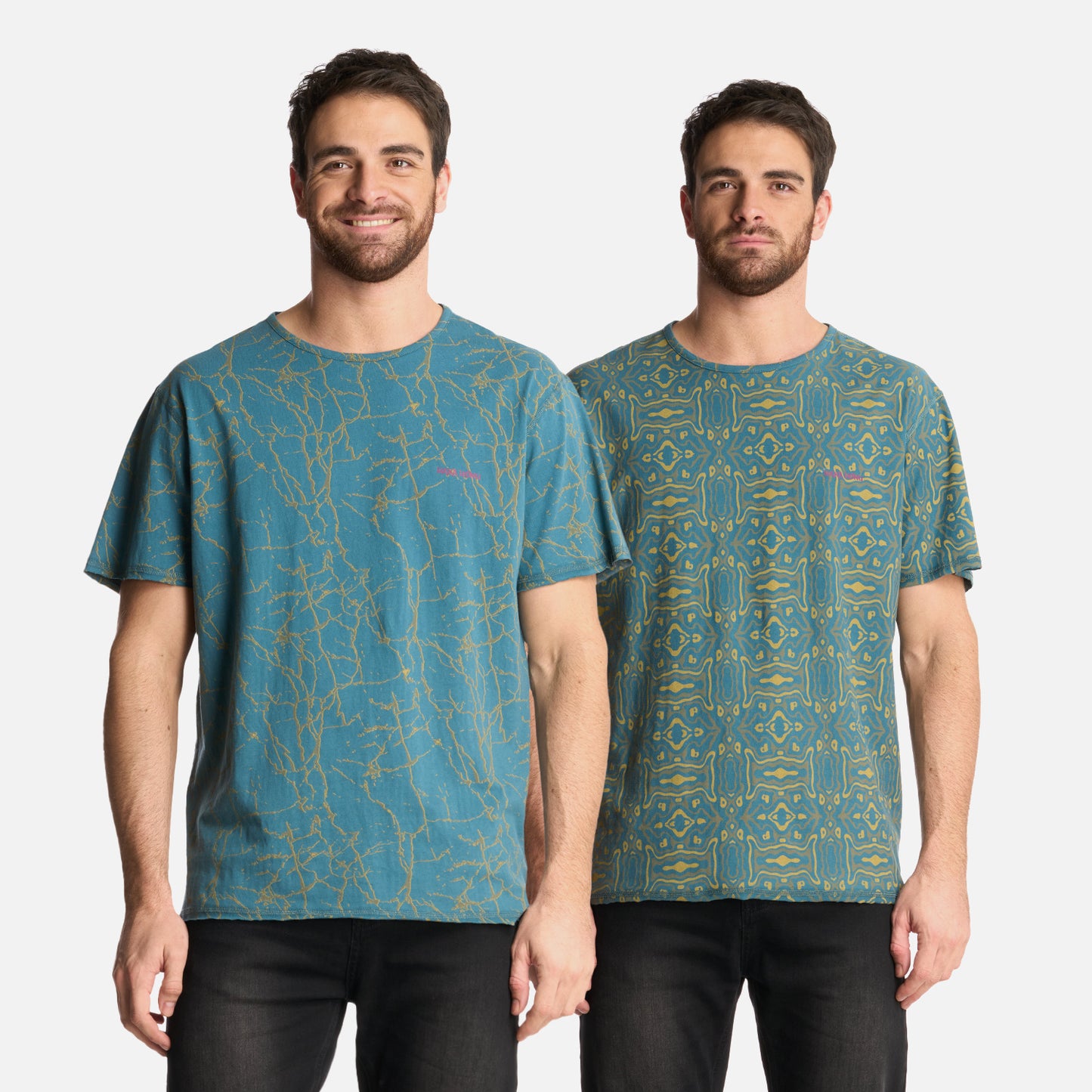 Polera Hombre Bi-Curioso Print Petroleo Haka Honu