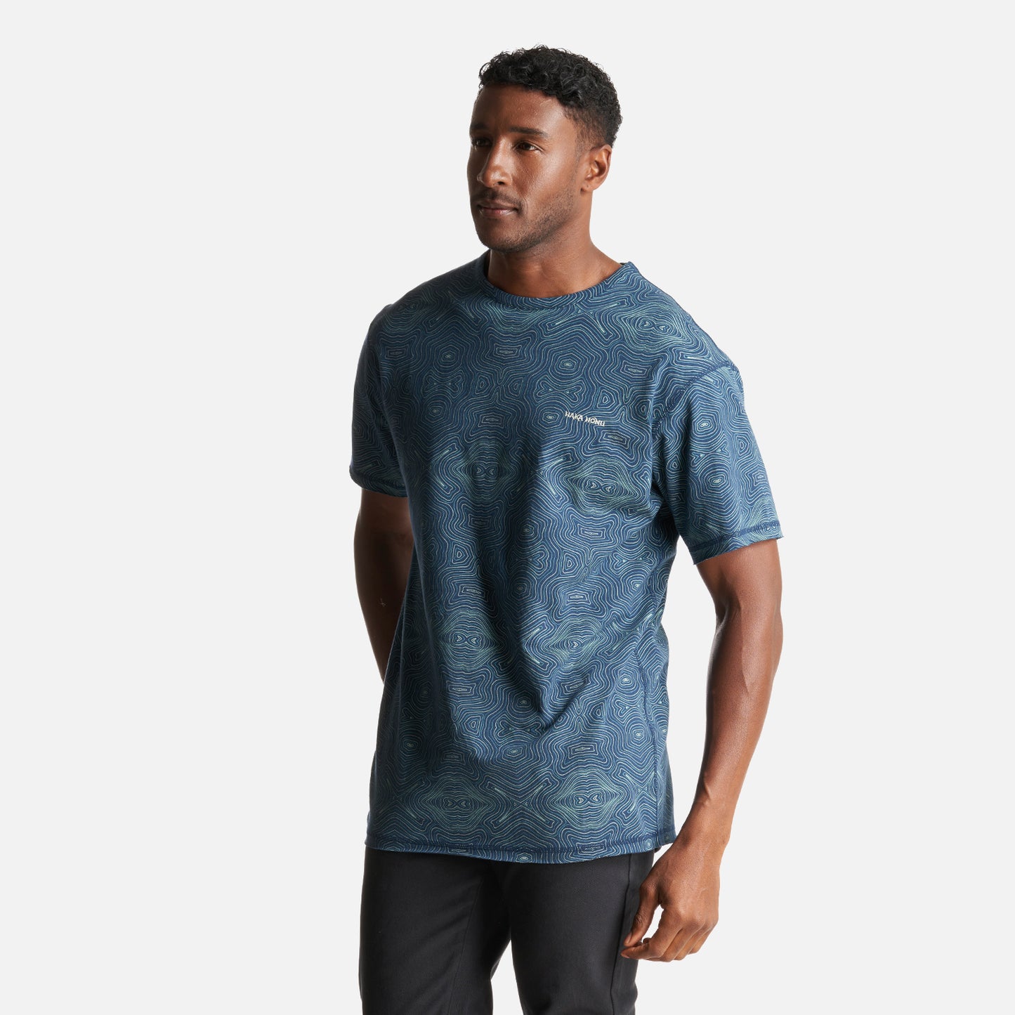 Polera Hombre Bi-curioso Print Azul Haka Honu