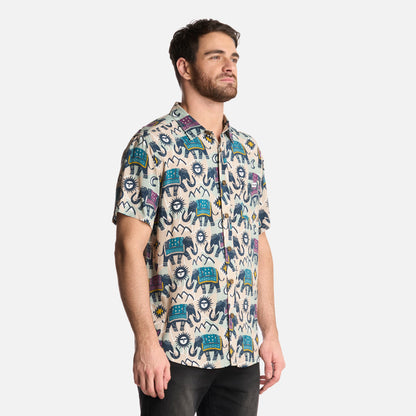 Camisa Hombre Good Karma Print Crema Haka Honu