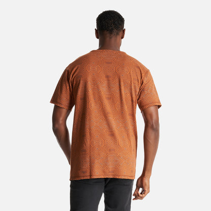 Polera Hombre Bi-curioso Print Terracota Haka Honu