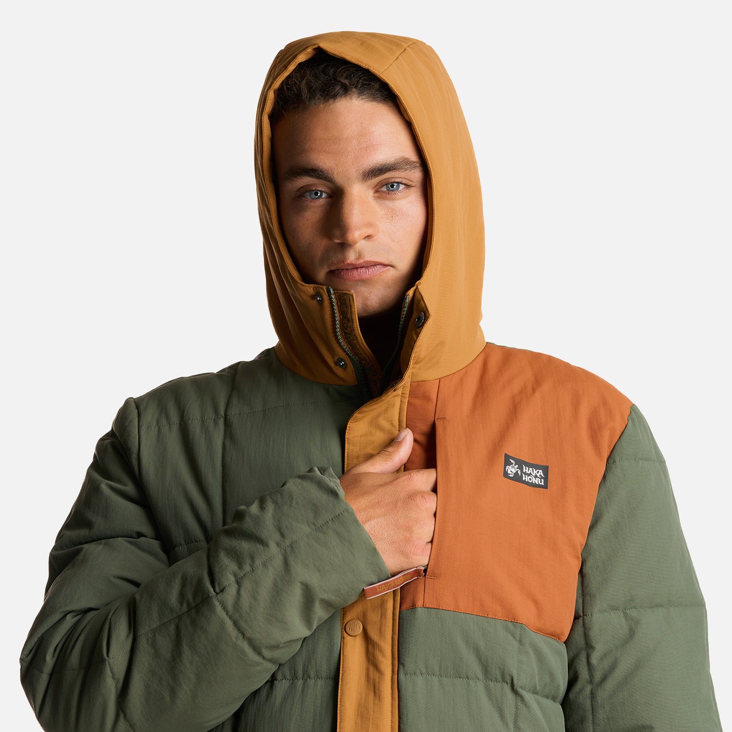 Chaqueta Hombre Aislado Verde Grisaceo Haka Honu