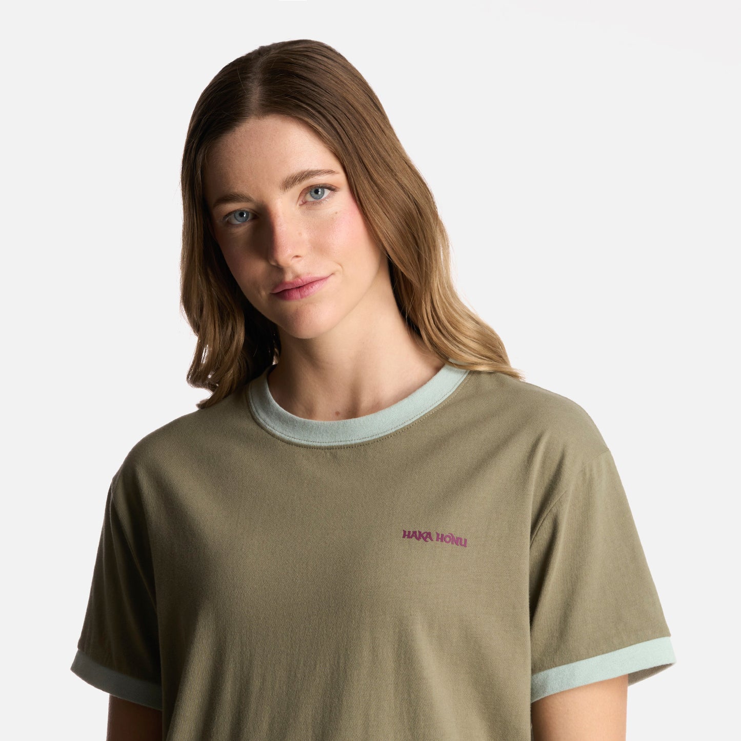 Polera Mujer Cosas Extrañas Verde Oliva Haka Honu