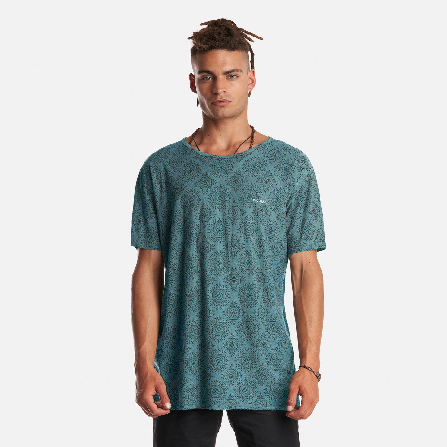 Polera Hombre Bi-Curioso Print Jade Haka Honu