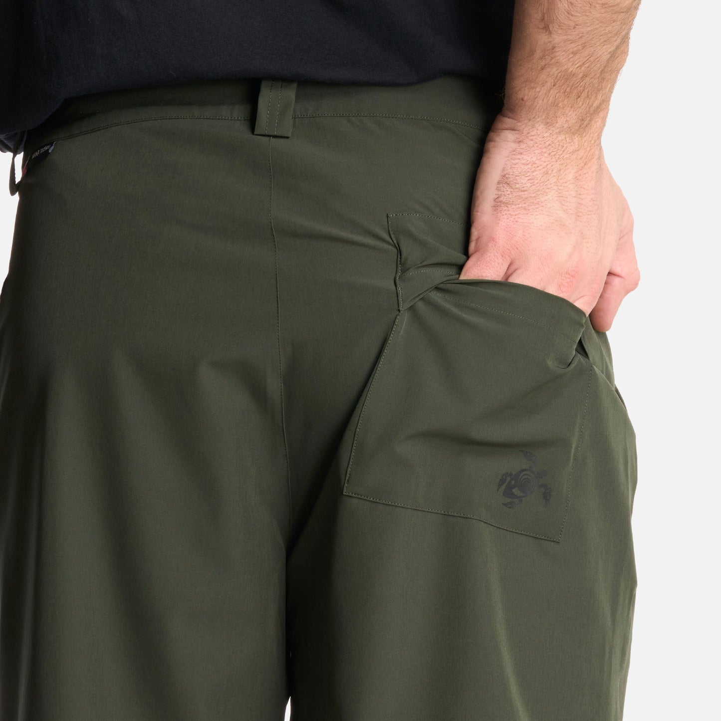 Short Hombre Encargo Verde Militar Haka Honu