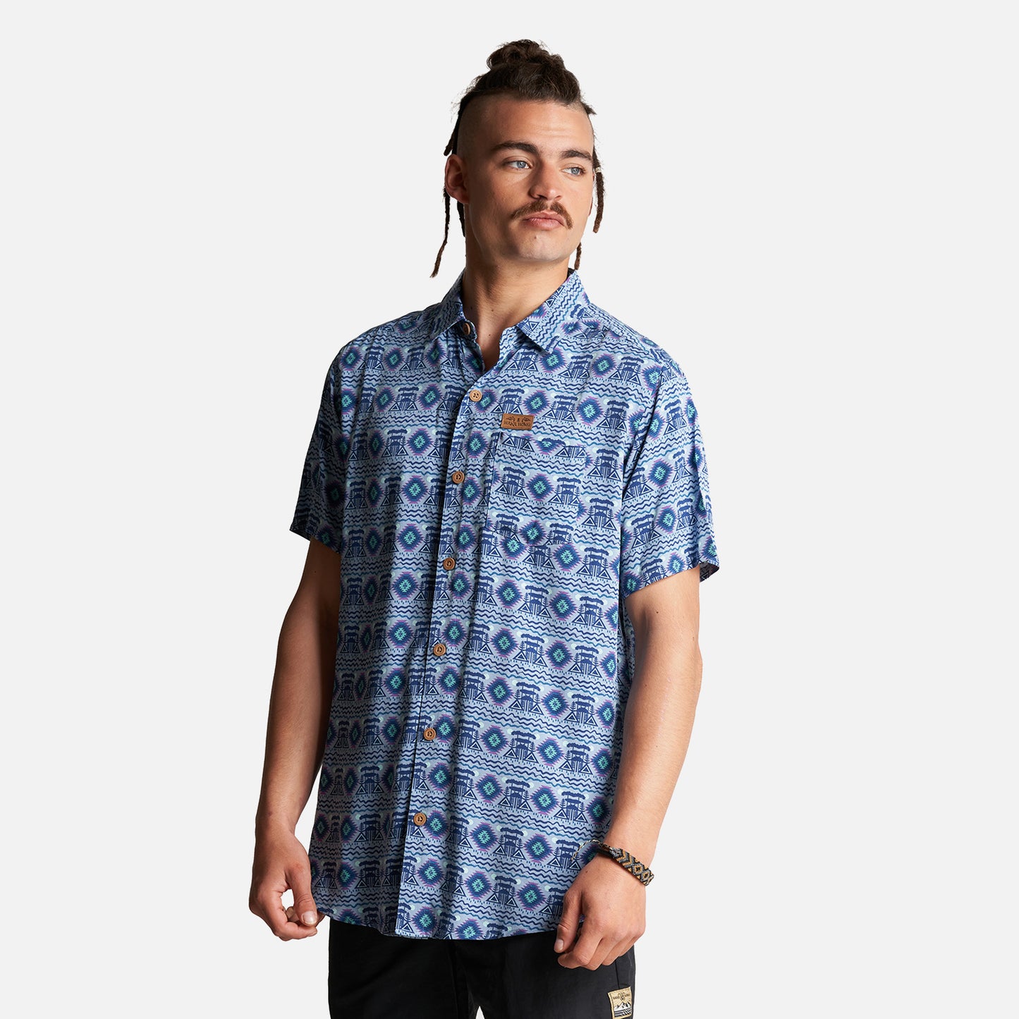 Camisa Hombre Aflora Full Print Azul Grisaceo Haka Honu