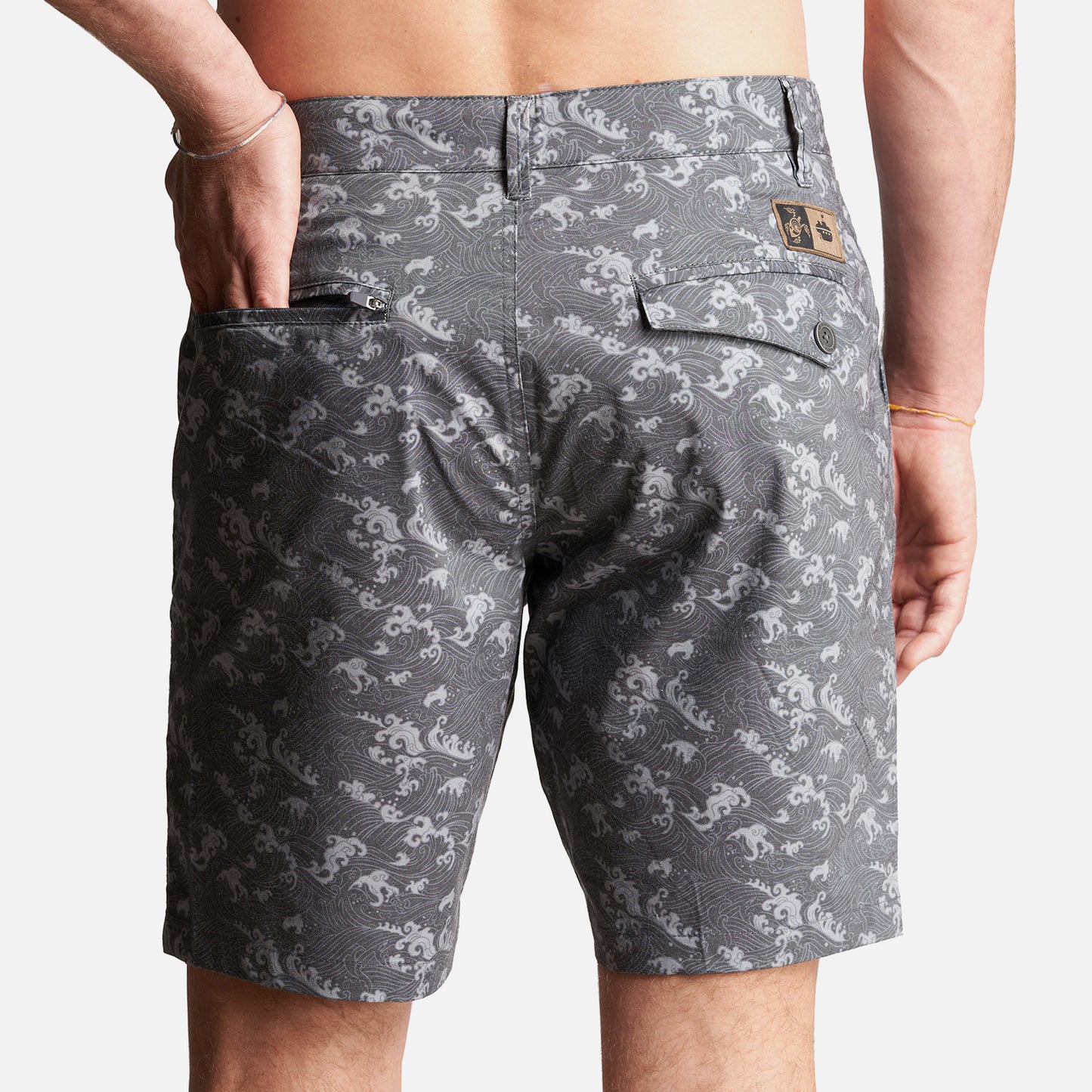 Short Hombre Anfibio Full Print Gris Haka Honu