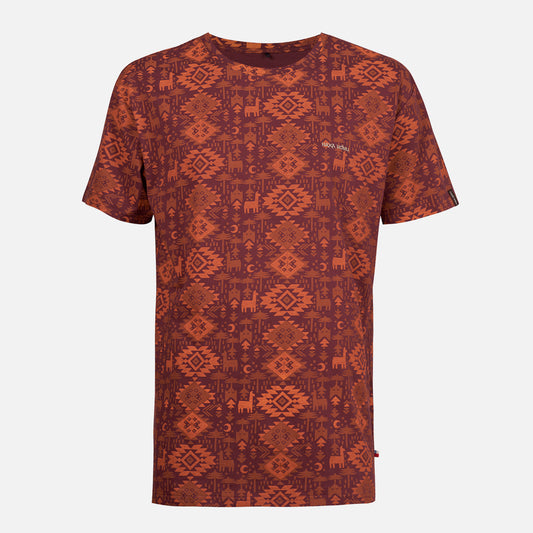 Polera Hombre Llámalo Print Burdeo Haka Honu